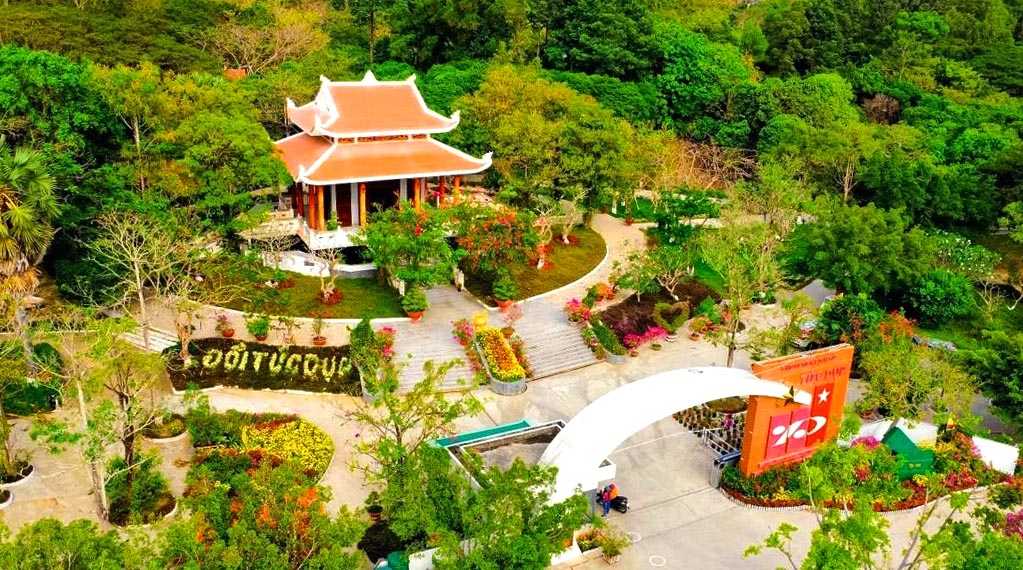 4 Đồi Tức Dụp